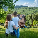 Lägenhet Beskidzki Zakatek - Przytulny Z Balia I Kominkiem, Idealny Na Relaks I Ucieczke Od Miasta