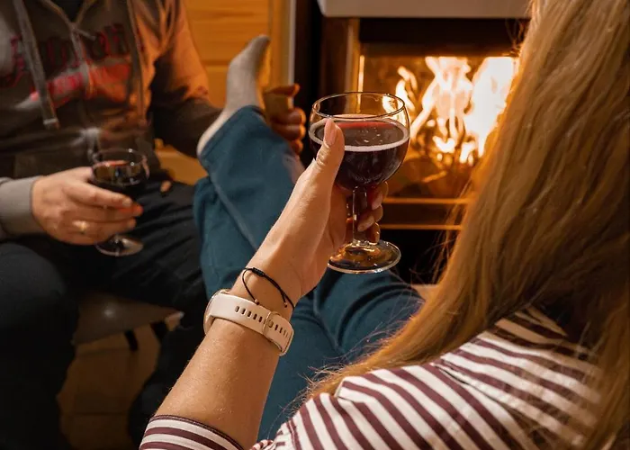 Appartement Beskidzki Zakatek - Przytulny Z Balia I Kominkiem, Idealny Na Relaks I Ucieczke Od Miasta Ustroń